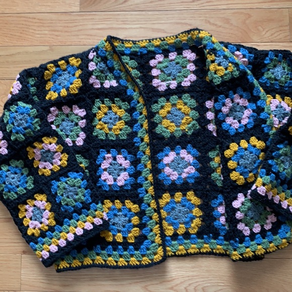 Hand made granny square sweater - Picture 4 of 5